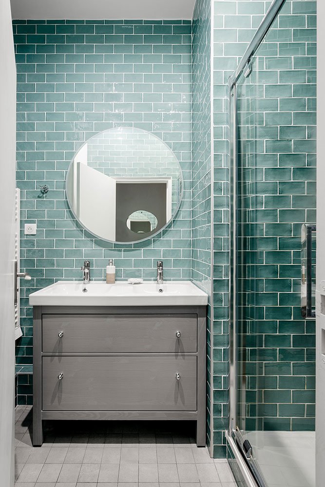Photo salle de bain équipée, turquoise