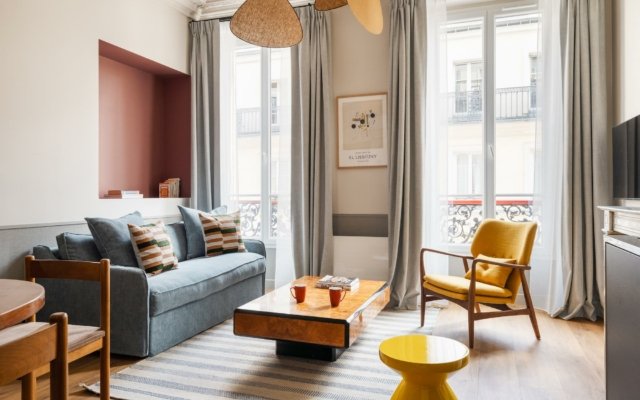 Photo montrant une suite décorée et spacieuse idéa